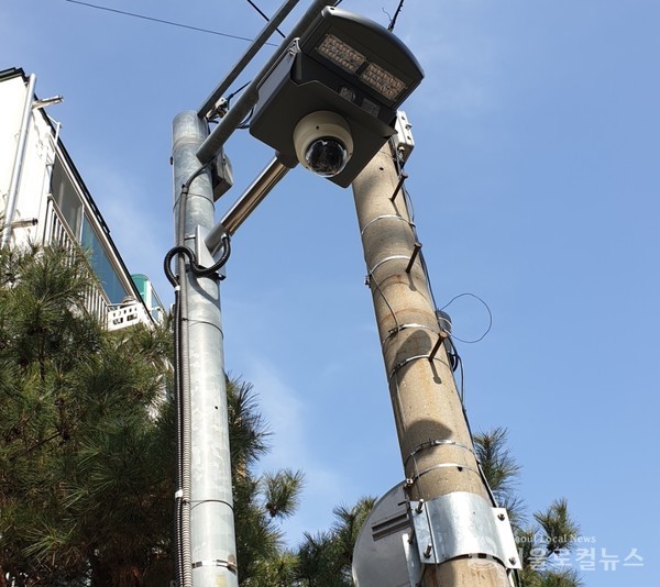 신림역 일대 법촬영 카메라 탐지기를 대여할 수 있는 서비스를 시행 스마트 안전조명 설치 / 관악구